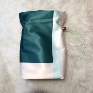 LA MER lamer skincare makeup organizer case